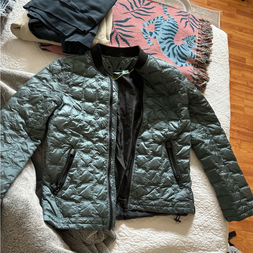 Myanorak Women’s Quilted Metallic Puffer - Size: Small View 2
